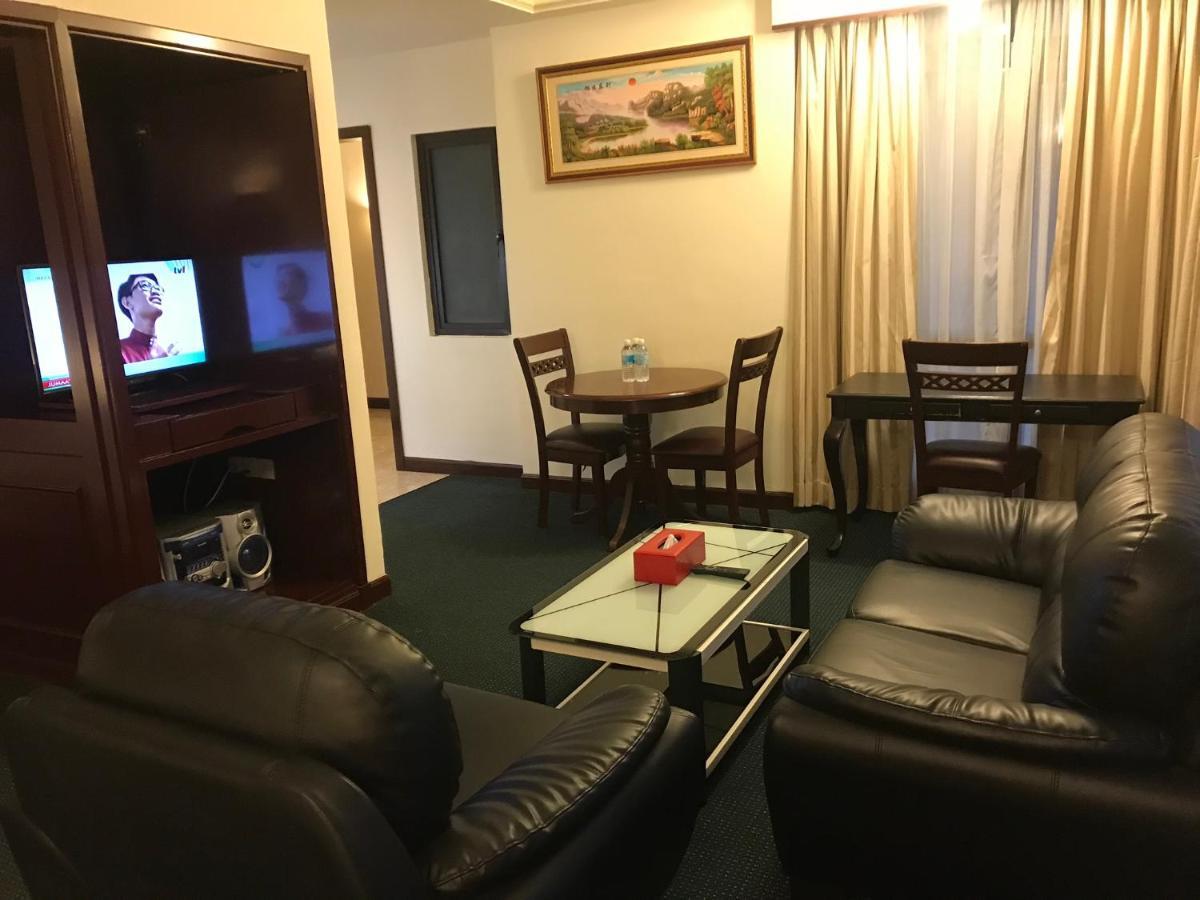Queens Service Suites At Times Square Kl Kuala Lumpur Bagian luar foto